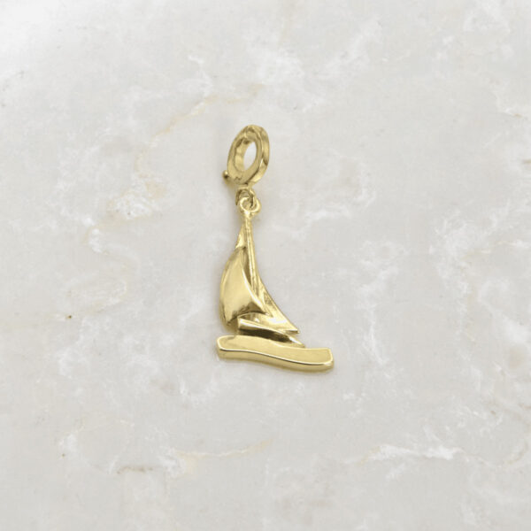 Charm Vela