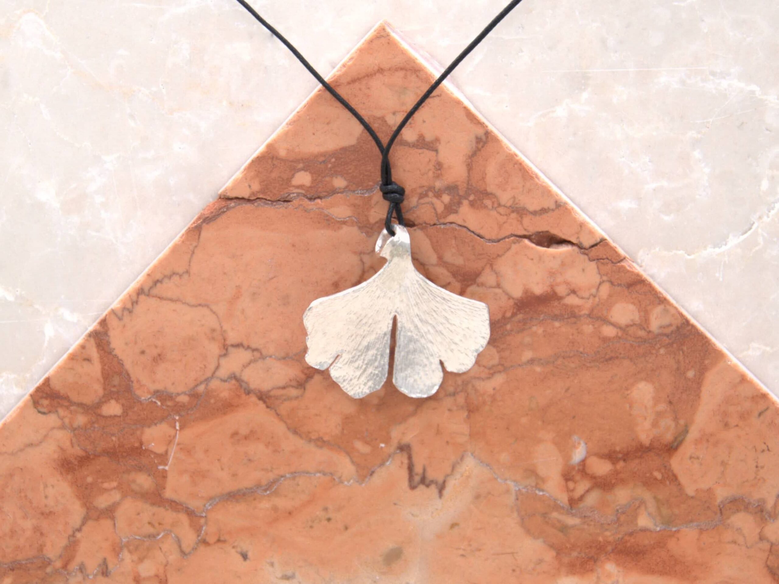 Pendente Ginkgo Biloba Oro Bianco